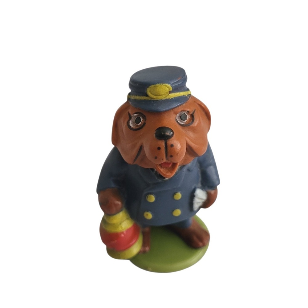 Vtg Playskool Busy Town Conductor Dog Richard Scarry Puzzletown PVC Figure 1976